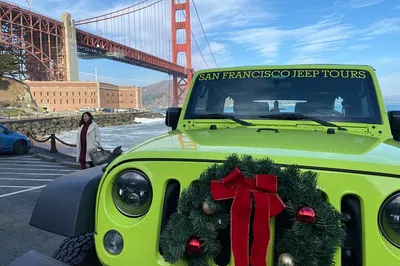 San Francisco Holiday Lights Jeep Tour: Festive Cheer on Wheels!