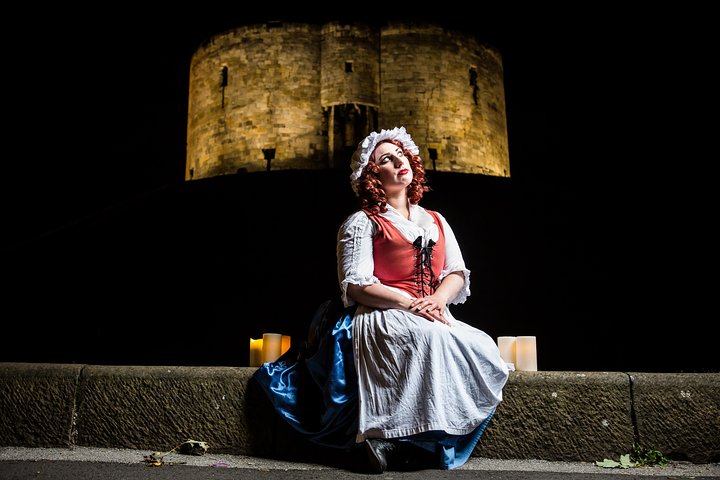 York's Bloody History: Mad Alice's Award-Winning Tour