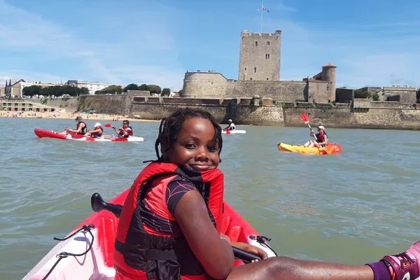 Family Kayak Tour: Discover Fouras Coast!