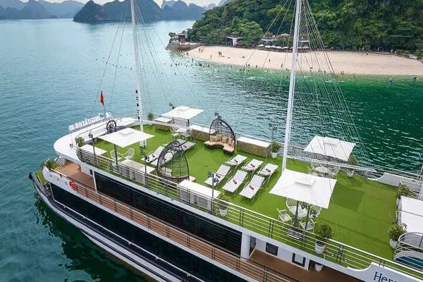 Halong Bay Luxury Cruise: Jacuzzi, Buffet, & Caves!