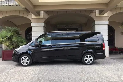 Stress-Free Brussels Airport Arrival: Private Ghent Transfer in Luxury