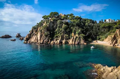 Unveiling Costa Brava: A Private Medieval Village & Coastal Culinary Journey