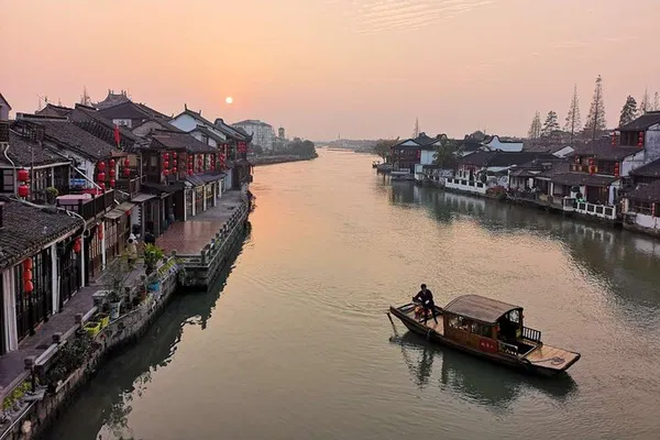 Zhujiajiao Water Town Private Tour: Shanghai's Oriental Venice Awaits!