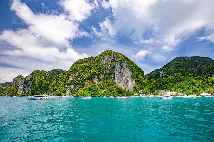Discover Paradise: Unforgettable Phi Phi Islands Snorkeling Adventure from Krabi