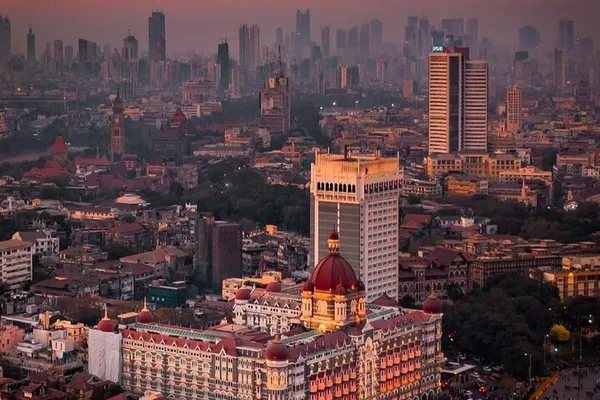 Discover Mumbai's Majesty: A Private City & Dharavi Slum Tour