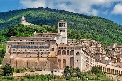Discover Spiritual Assisi: A Personalized Day Trip from Rome