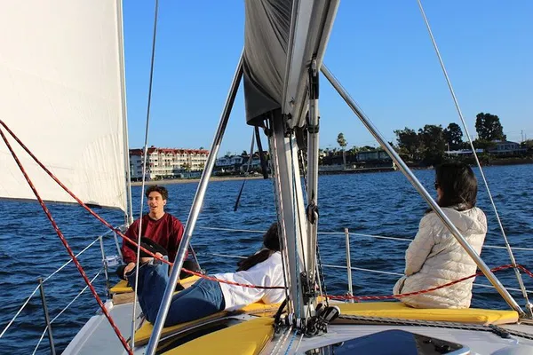 San Diego Sunset Sailing: A Private Coastal Dream for Your Crew