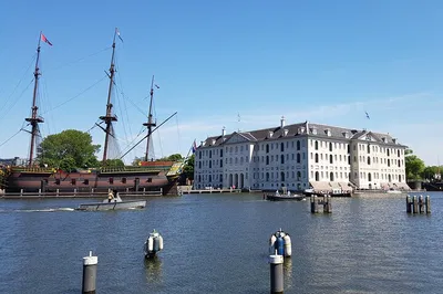 Maritime Amsterdam Walk: Uncover Sea Secrets!