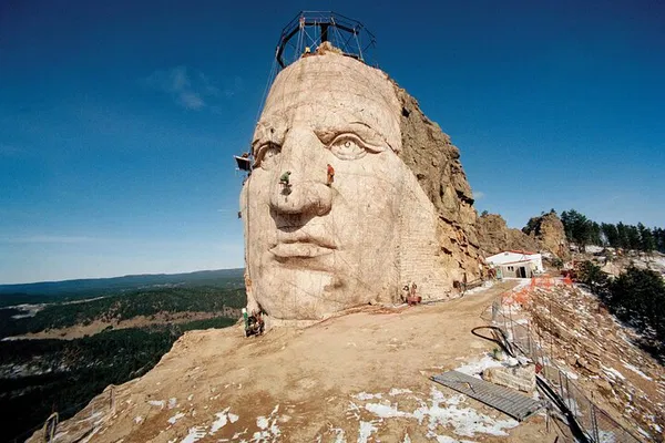 Yellowstone & Mount Rushmore 5-Day Tour from Salt Lake