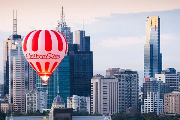 Melbourne Balloon Flight: Drift Above the Cityscape
