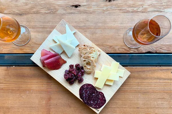 Savor Montreal: Jean-Talon Market Tour with a Food Expert