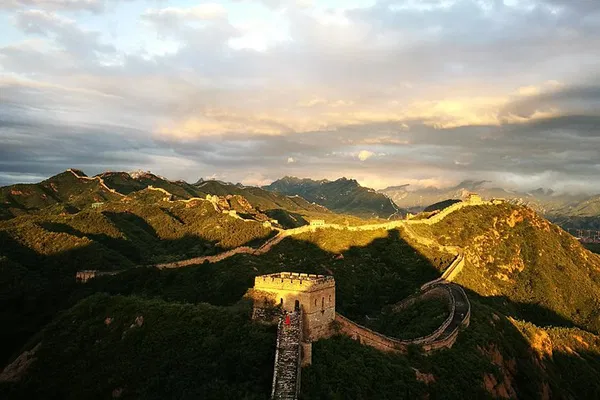 Unforgettable Great Wall Trek: Gubeikou to Jinshanling Adventure