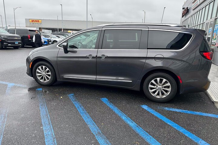 Stress-Free Philadelphia to New York Airport Transfer: Your Private Ride Awaits!