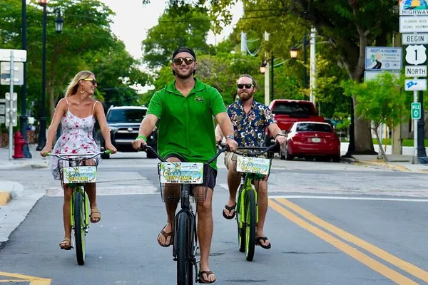 Key West Old Town: Guided Bike Tour Adventure