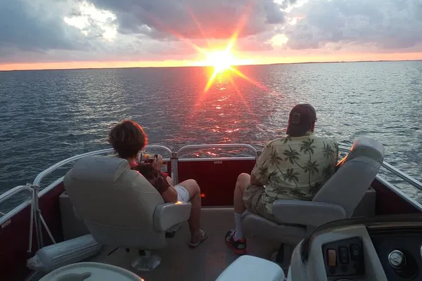 Key Largo Sunset Cruise: Dolphin & Manatee Watch