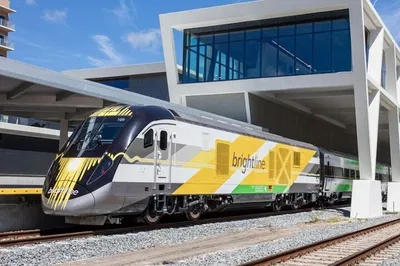 Seamless Transfer: Port Canaveral to Orlando Airport via Brightline