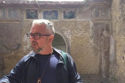 Uncover Pompeii's Secrets: An Archeological Adventure