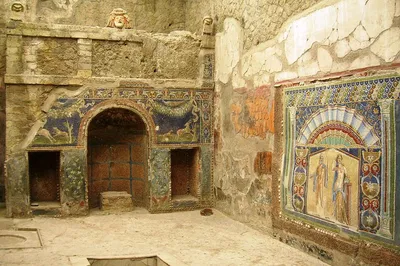 Rome to Amalfi Coast Private Transfer: Unveiling Herculaneum's Ancient Secrets