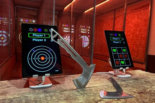 Unleash Your Inner Viking: Premium Ax Throwing in Madrid!