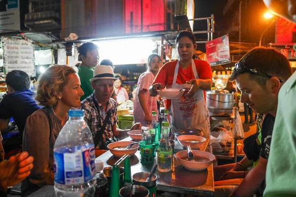 Bangkok Chinatown Night Food Tour: 12+ Tastings