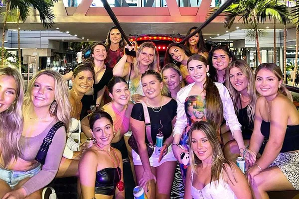 Miami Open Air Party: Unleash the Nightlife Beat!