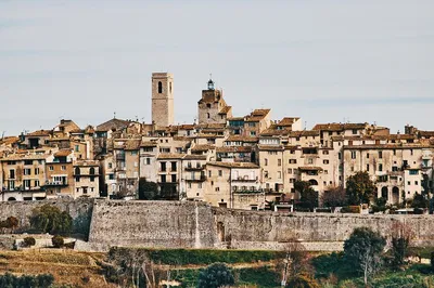 Riviera's Rhapsody: Unveiling Saint-Paul, Antibes & Cannes in Luxe Style