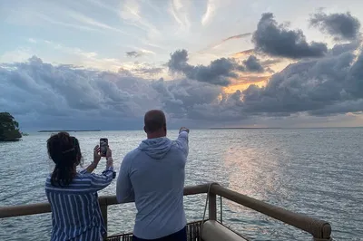 Islamorada Sunset Cruise: Private Tiki Boat Tour