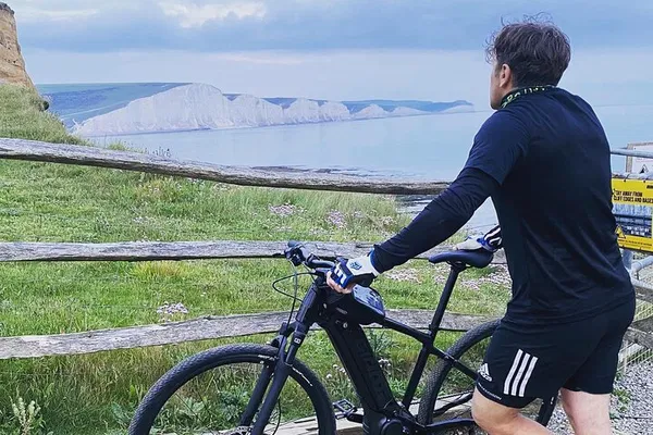 Explore East Sussex Freely: Electric Bike Adventure Awaits!