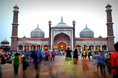 Discover Old Delhi: A Luxurious Private Guided Tour
