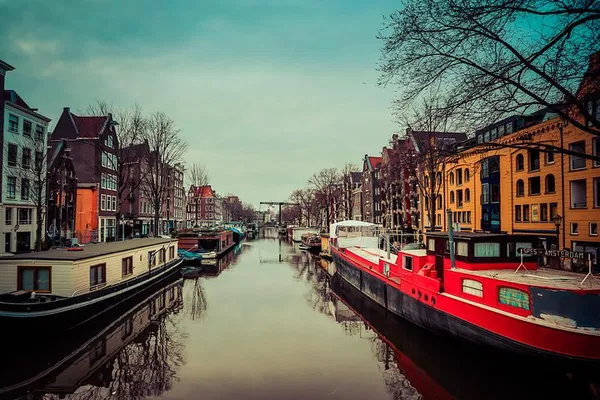 Amsterdam Photo Walk: Capture the City's Soul Through Your Lens