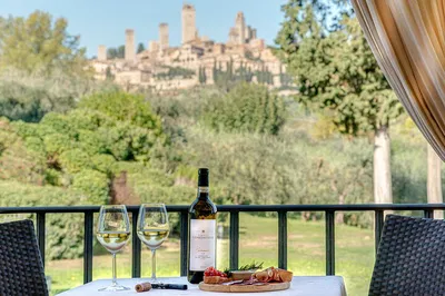 Tuscany Wine Tour: Vineyard Lunch & Tasting