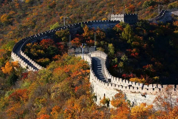 Uncrowded Great Wall Adventure: A Tailored Tour with Yoyo