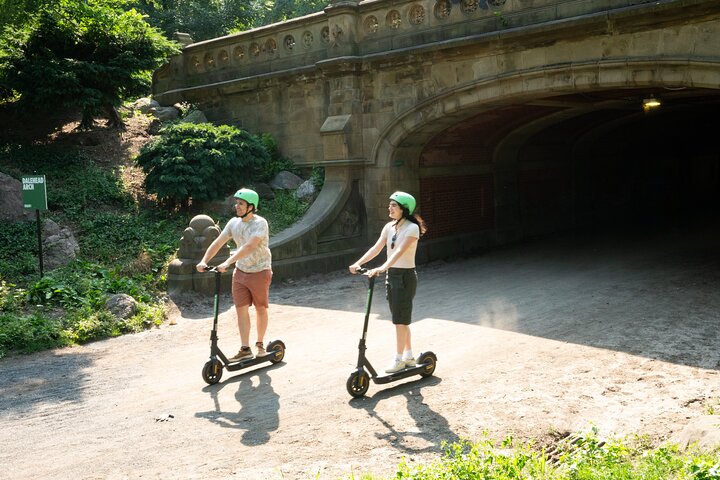 Glide Through Central Park: E-Scooter Adventure Awaits!
