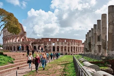 Step Back in Time: A 2-Hour Colosseum & Ancient Rome Adventure