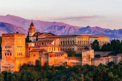 Andalusia & Mediterranean 9-Day Guided Tour from Madrid