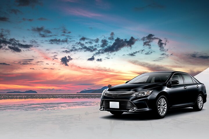 Stress-Free Phuket Arrival: Private Airport Transfers Await!