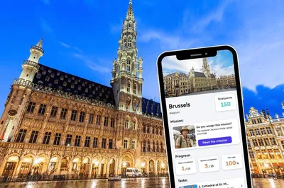Brussels City Tour: An Interactive Exploration Game on Your Phone