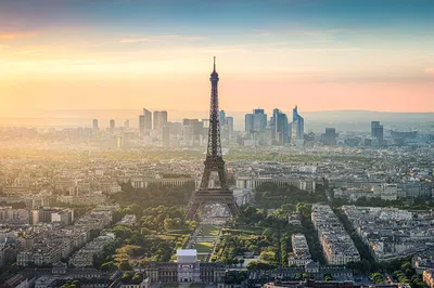 Bruges to Paris: Private Transfer with Lille Sightseeing