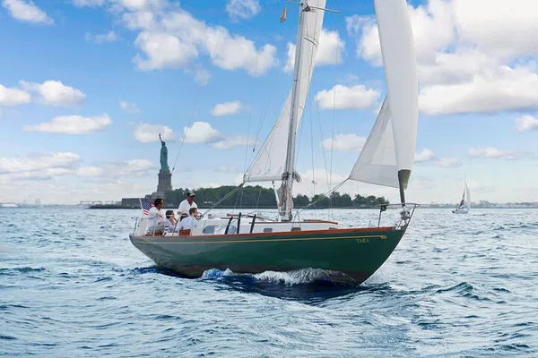 Sail into History: Private NYC Harbor Cruise Aboard a Classic Sailboat!