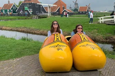 Discover Dutch Charms: Private Tour to Windmills & Giethoorn