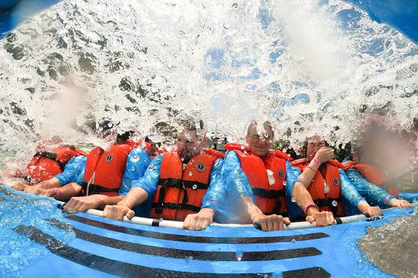 Niagara Falls Jet Boat: Whirlpool Thrill Ride!