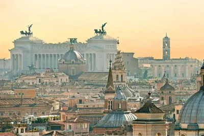 Luxury Roman Holiday: Private Limo & VIP Access to Ancient Wonders
