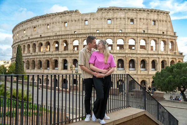 Rome Colosseum Photoshoot: Hidden Gems & Pro Pics!