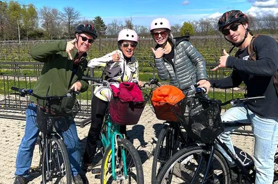 Cycle & Sip: Niagara-on-the-Lake Wine Tour