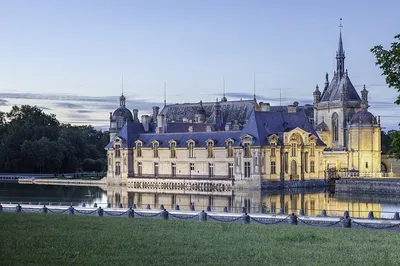 Chantilly Château: A Fairytale Escape from Paris by Private Car