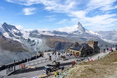 Zermatt: Summit Gornergrat Small Group Tour