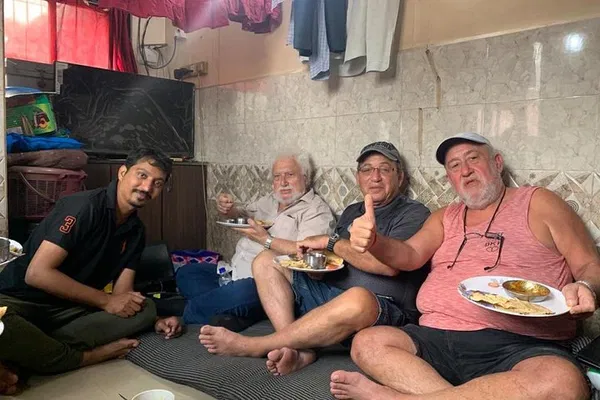 Unearth Mumbai's Soul: Pottery Tour & Family Lunch in Dharavi