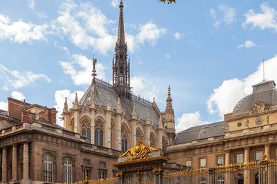 Paris Foodie Adventure: Self-Guided Audio Tour
