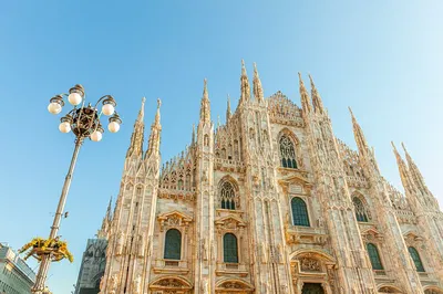 Unveiling Milan's Majesty: Skip-the-Line Duomo & Rooftop Tour