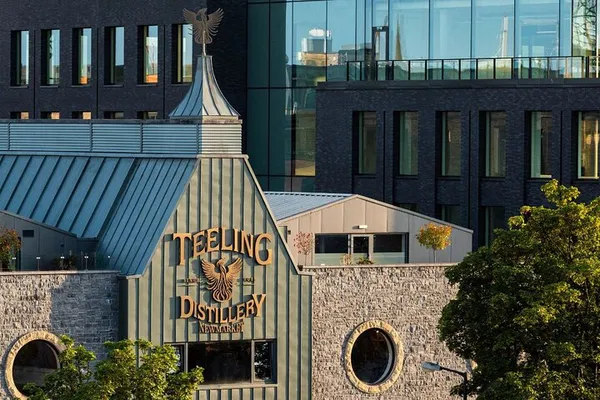 Dublin Teeling Whiskey Distillery Tour & Tasting
